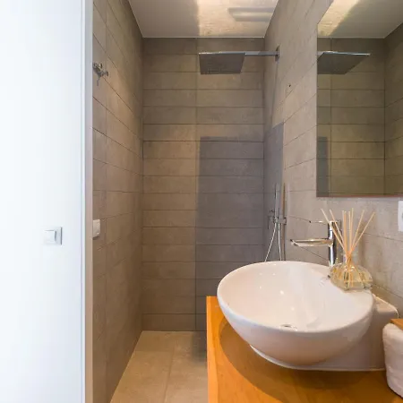 Isabel * פלאייה דל אינגלז