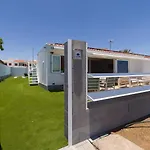 Isabel וילה פלאייה דל אינגלז